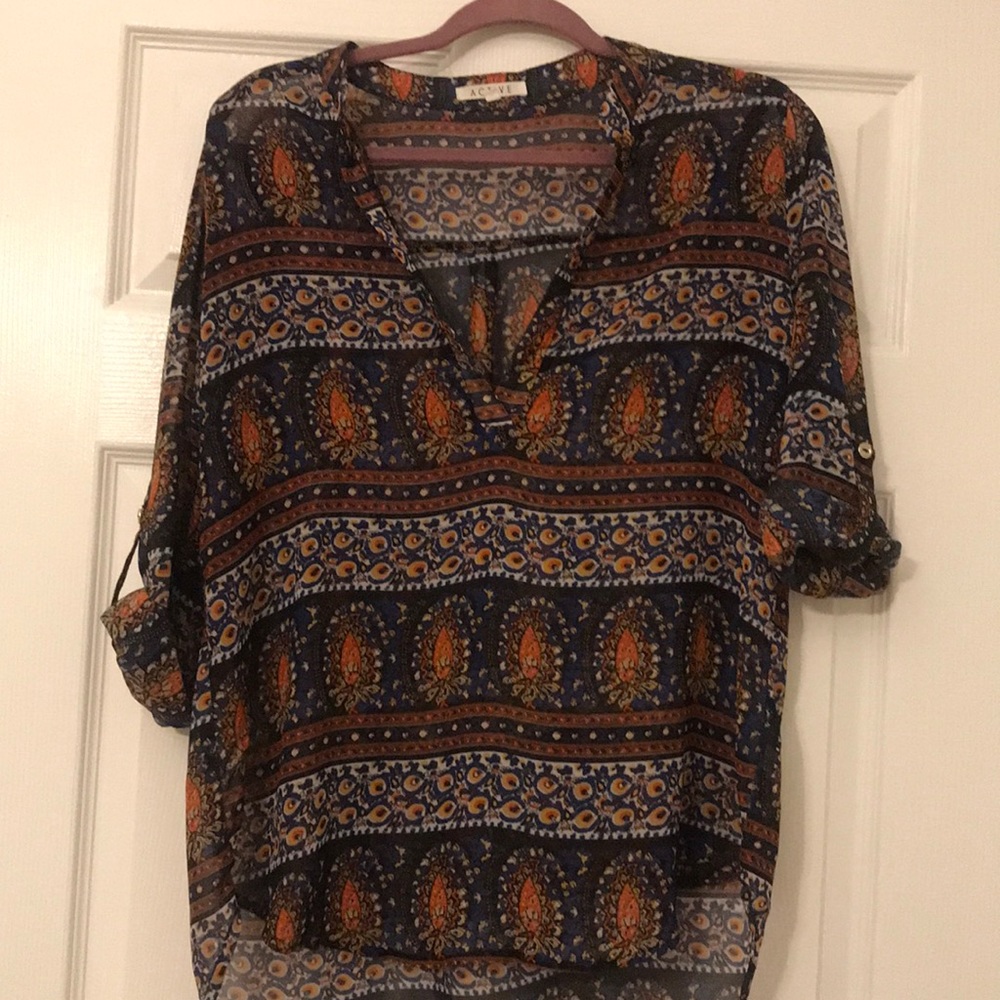 Paisley boho sheer 3/4 shirt